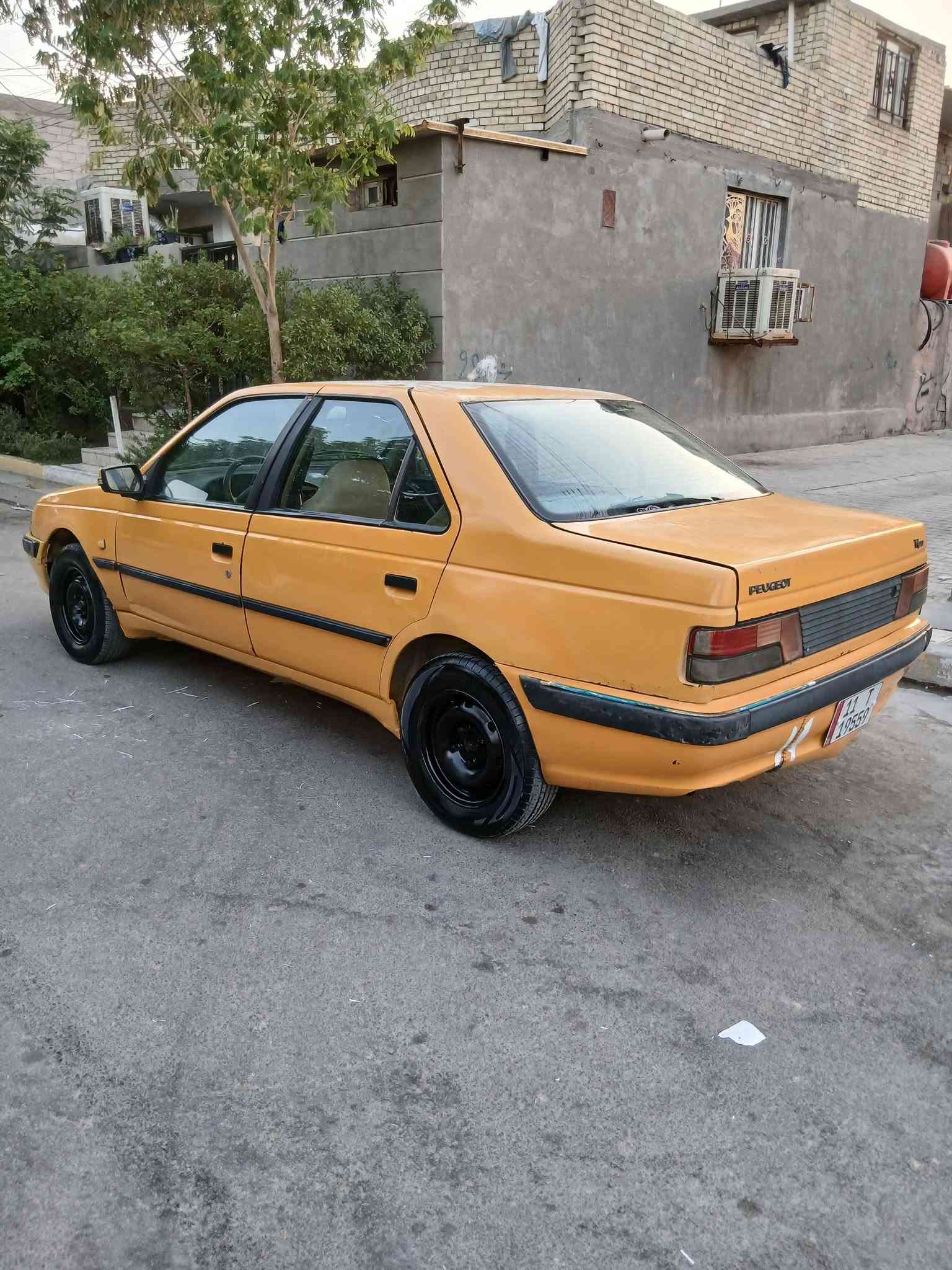 للبيع بيجو روى موديل ٢٠٠٩محدث بارص مكينه وكير ياباني وتماتيك فور اكس جدد عل فحص كهربايات كل شغاله تبريد شغال تخم تاير صدر جديد شواصي نضاف سياره جاهزه سنويه جديده داخله هزه رقم نكليزي سعر ٢٤ شرط التحويل *********** مكاني بغداد حي النصر مابيع قصد
