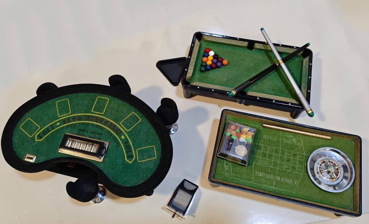 سعر المجموعة المصغرات 90 الف
