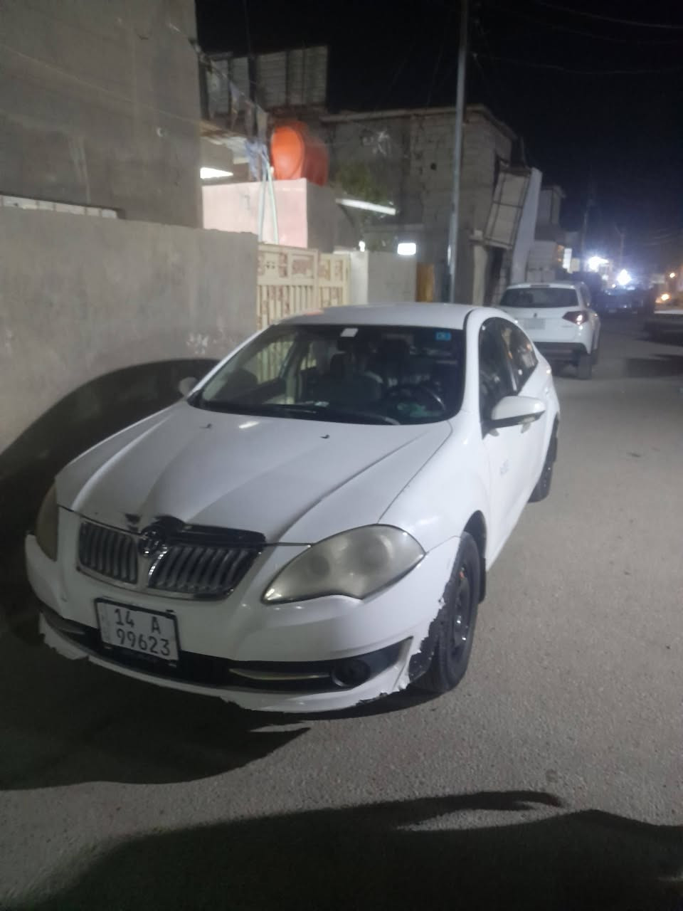 برلنس ٢٠١٤رقم بصره مشروع وطني رقم انكليزي باسمي السعر ب٤٥وبيها مجال رقم تلفون ***********
