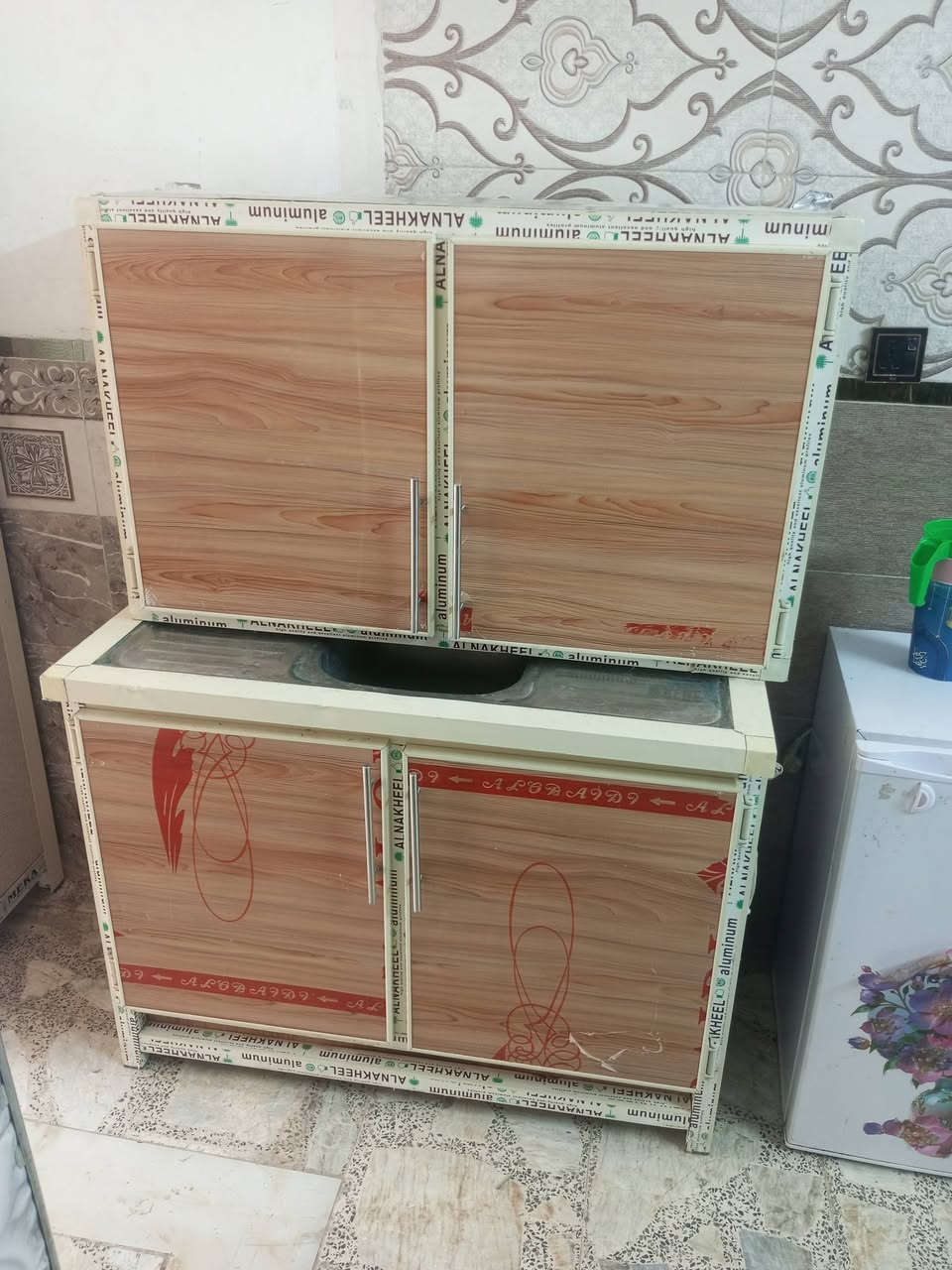 اغراض بيت نظيفات كلش العنوان بغداد حي الجهاد ***********
