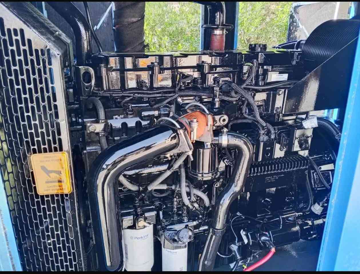 مولده بركنس حجم 1506مكينه مامفتوح 250kv
سعرها ٧٥ورقه مكان اربيل ***********
