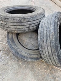 تايرات كوستر للبيع نضاف كلش عدد 6 تايرات 07802876929 ما متواجد ع الفيس...