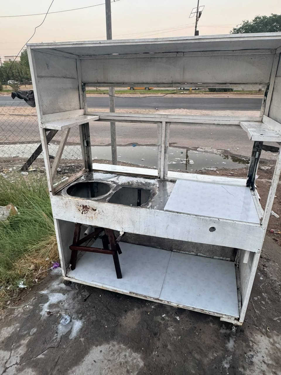 عربانه لبلبي وباقلاء
وترهم فلافل 
مكاني بغداد حي الجهاد 

السعر 150 وبيها مجال بسيط 
واتساب ***********
