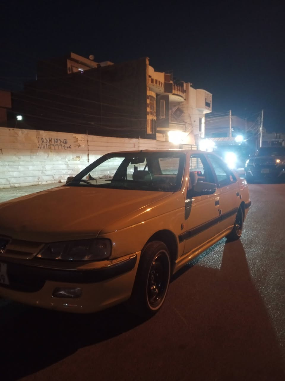 بيجو بارص
كير ومكينه خير من الله 
تبريد شغال كهرباياته كامل كله شغاله 
سياره بل واقع احله من صوره 
***********
شهداء البياع
