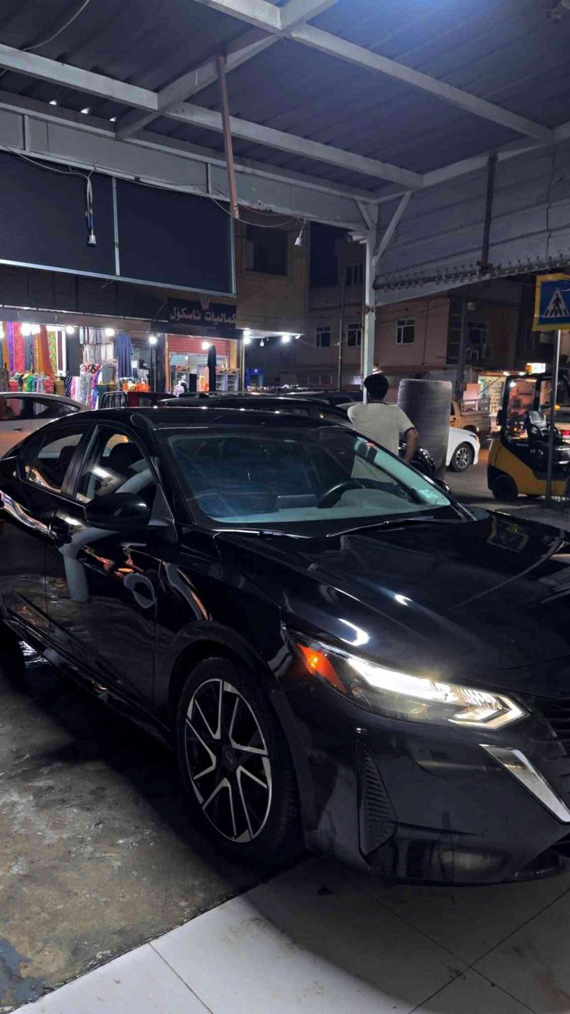 نیسان سێنترا  SR   2025   نیو پارجەی بۆیاخە بێ ژۆری بێ ئێرباگ  27 هەزار رۆیشتووە   نرخی 150  مجال
***********

نيسان سنترا SR موديل 2025 للبيع

🔴   نص قطعة صبغ 
🚫 بدون إيرباغ بدون دواخل  
📍 ماشية 27 ألف كيلومتر
سعر  ١٥٠  مجال 
*********** أربيل, العراق

نص مكتوب في الصور:
- بو په | ***********