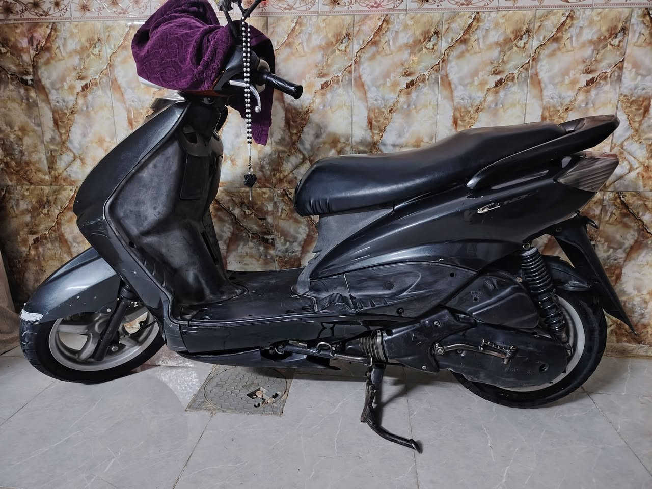 يالله سلام عليكم 
سكنس ياباني للبيع مكفوله من كلشي 
مابيها اي نقص ولا مفتوحه شرط جناي مال بيت  دهن بانزين 
فقط ادير الها( نكره سلف عنواني بغداد سبع قصور 
سعرها 700
واتساب ***********
