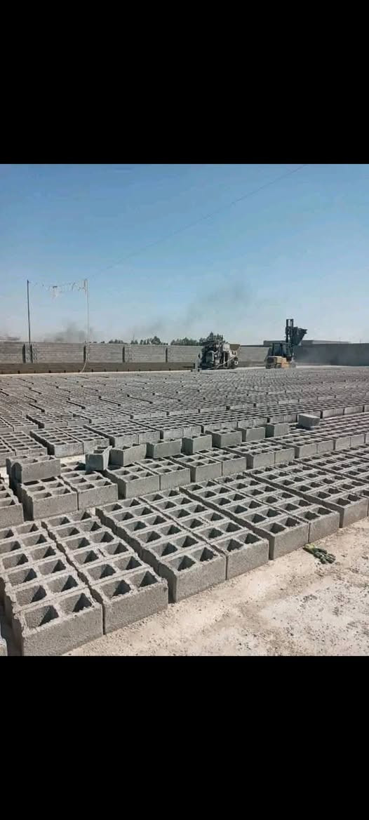حياكم الله يوجد لدينا شتايكر ملون وعادي قياس 80*80//60*40/40*40كذالك يوجد لدينا بلوك اوتماتيك حراري للاستفسار الاتصال على الرقم ***********.

نص مكتوب في الصور:
- درجة أولى أبو حسن للكاشي والشتايكر جودة عالية .. أناقة في كل تفصيلة يوجد لدينا شتايكر 80×80 40×60 40×40 كذلك يوجد لدينا بلوك *********** متواجد واتساب بغداد - الكمالية كاشي بجميع المقاسات والأشكال .. شتايكر بتصميم عصرية