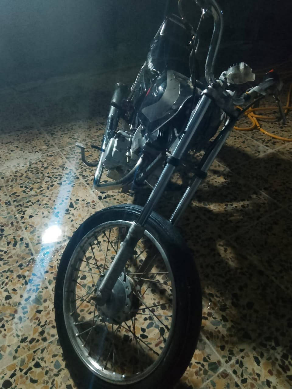 السلام عليكم دراجه للبيع اوراق كوت بل عزيزيه السعر ٣٢٥ قفل 
***********
