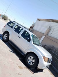 نيسان • باثفايندر • للبيع
