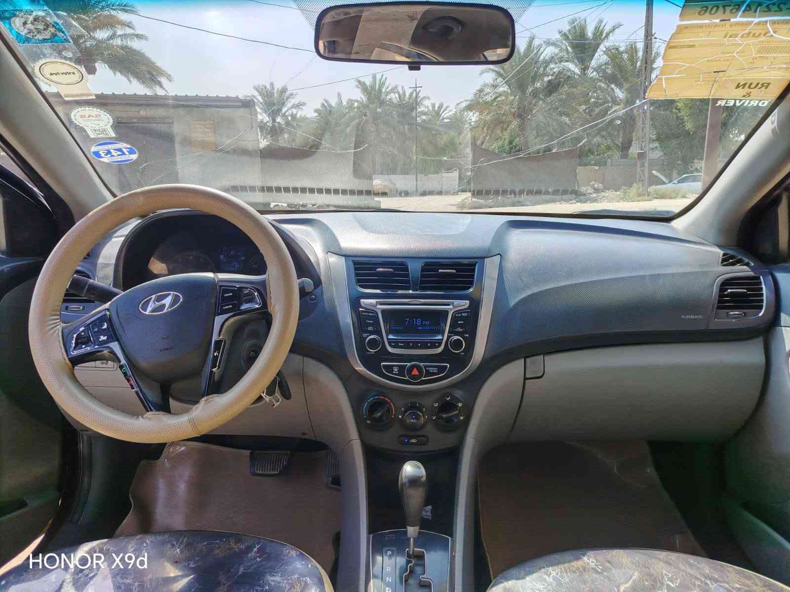 سلام عليكم  اكسنت امريكي ٢٠١٥ بيه طخه شبر بلجنطه ولباقي مكفول مكينه ١٦٠٠  مكينه جديده كير جديد  رقم بغداد سنويه ماصاقطه كهربايات كامله  تبريد ثلج حداديه هم زينه سياره مانقصه شي  مكان سياره بابل سعر. 74وبيه مجال بدون مراوس اتصال ***********

نص مكتوب في الصور:
- HONOR X9d