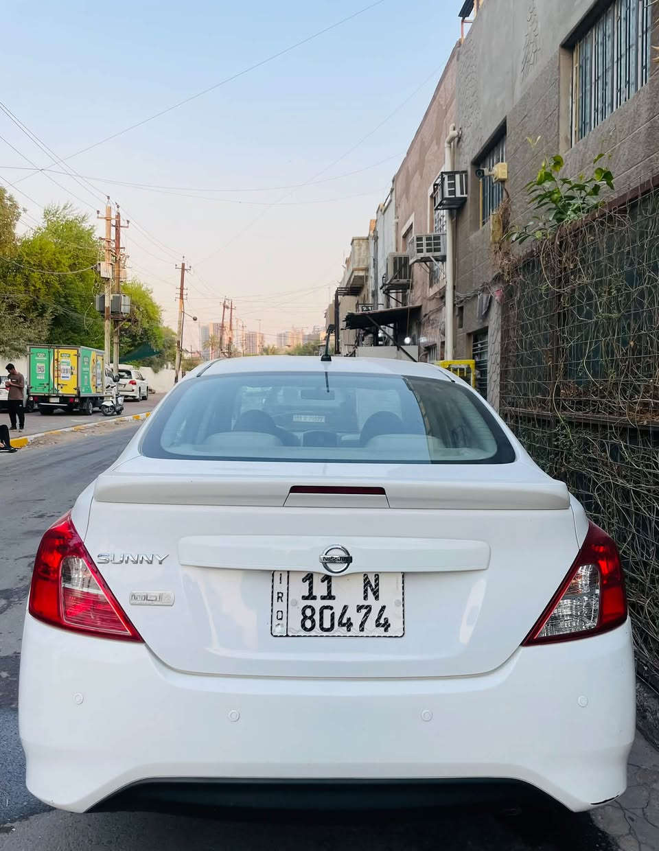 يالله ❤️
نيسان سني هندي 2020 ماشية 90 سياره كفالة كير ومحرك وتبريد دواخل دوشة ارضيات كله جديده على وضع الشركة    باسمي تحويله ثاني يوم فقط بيه خط بالباب جهت السايق وخلف السايق صبغ على كد الضربة وتكحيل بسيط بالباب الايمن 
السعر : 100 $ 
عنواني : بغداد /  الطوبچي
الرقم : ***********
