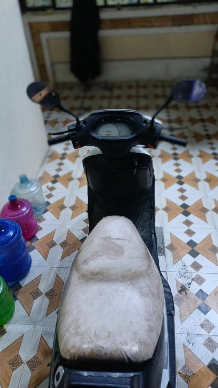سلام عليكم فراشه  مكينه مكفوله كفاله عامه لا نضوح ولا تبخير الاستفسار ***********
