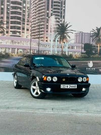 ⸻ BMW 525i E34 موديل 1994 اصل وفصل   ✨ سيارة نظيفة ومعتنى بيها  ▪️ الم...