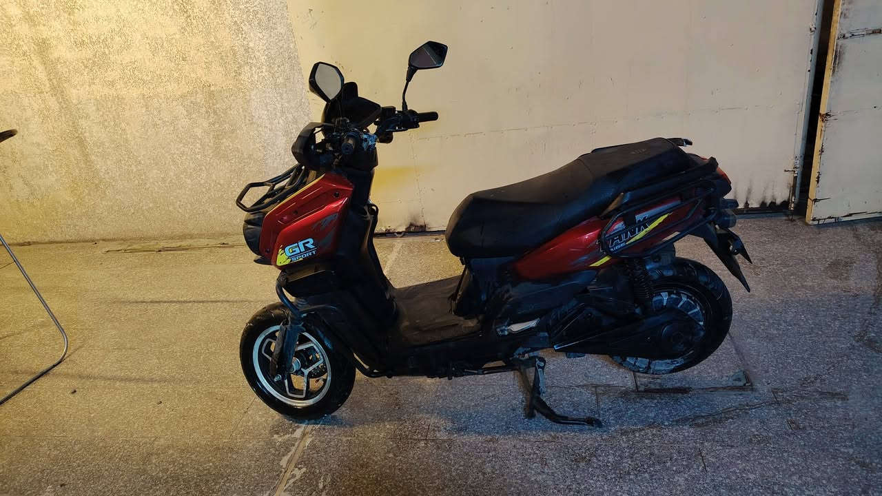 دراجة اباجي ست بطاريات مسطرة
72 فولت 38امبير دبل إشارة لايت عالي ناصي
سعر 850 الموقع تاجي ابو جدايل رقمي ***********
