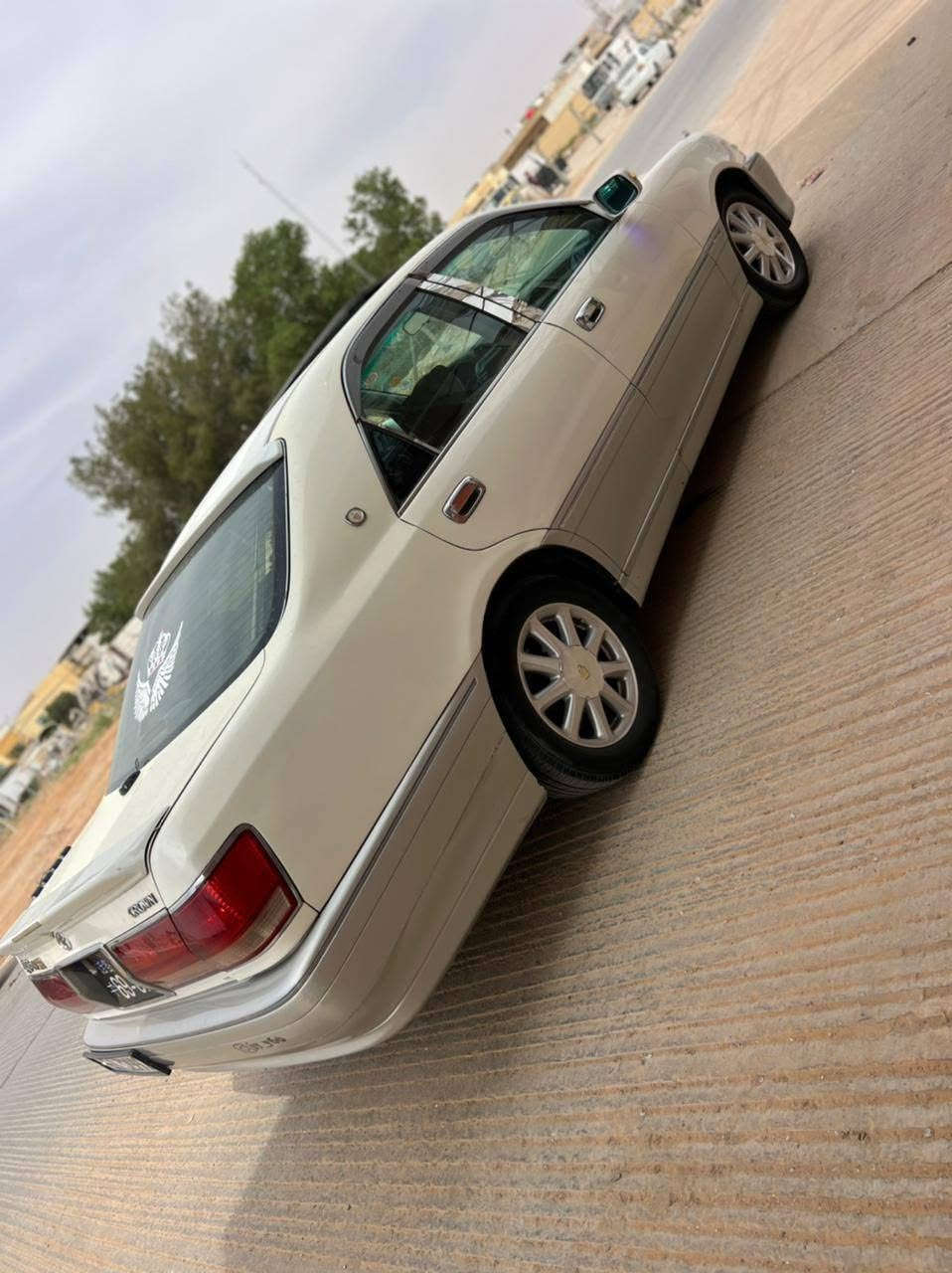 سلام عليكم للبيع. ملكه. مديل ٢٠٠٣ فول. مواصفات رقم. دولي مداور. مبدل. ربع. الامامي فقط  السعر ١١٠. وبيه. مجال. بسيط  الاستفسار ع. ،قم. ***********
