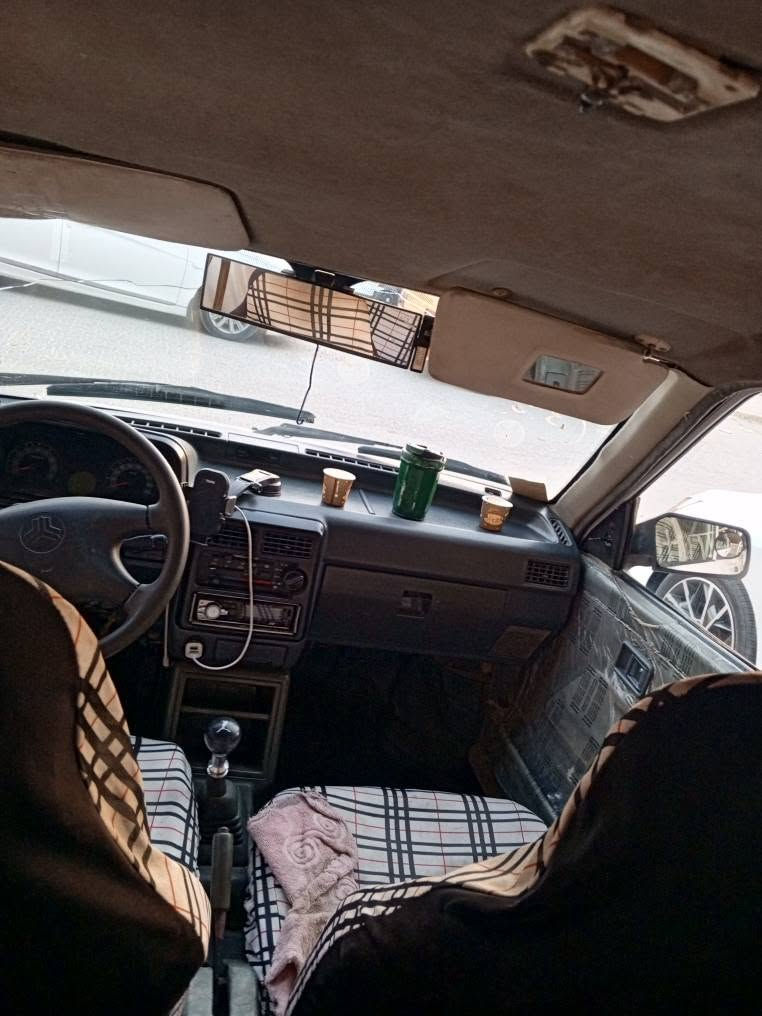 للبيع سايبا 9 محرك و كير وحدادية وتبريد وي السويج ترايك وين ما يعجبك رقم بابل السيارة بالنجف 
*********** النجف, العراق
