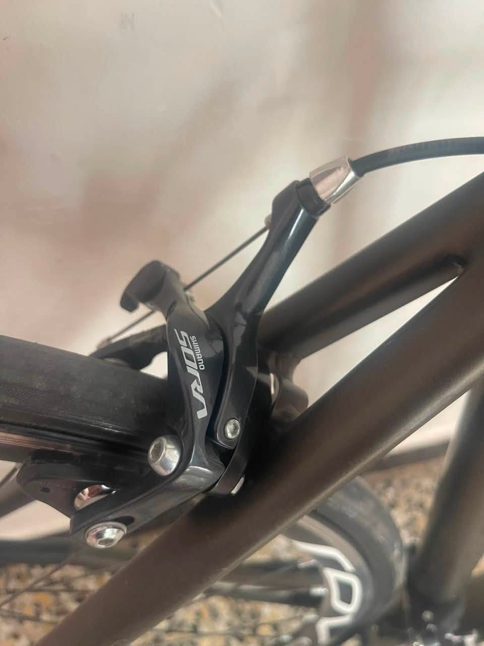 بايسكل Bisan للبيع
المكينه الكير البريكات من Shimano اللشه المنيوم
الماشه كاربون فايبر 
وزنه ريشة استخدام قليل جدا ويا اكسسواراته جنطه اضاءه وخوذه والردان من شمس مع نطارات 
سعر 700 الف مجال بسيط
بغداد الغزالية 
***********
