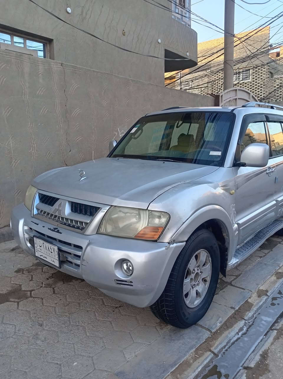 باجيرو ٢٠٠٣ للبيع او مراوس بسياره ناصيه محرك خير من الله بس كير بي عطل كهربائي ينمر بس ٣ نمرات سعر ٥٠ للاستفسار ***********
