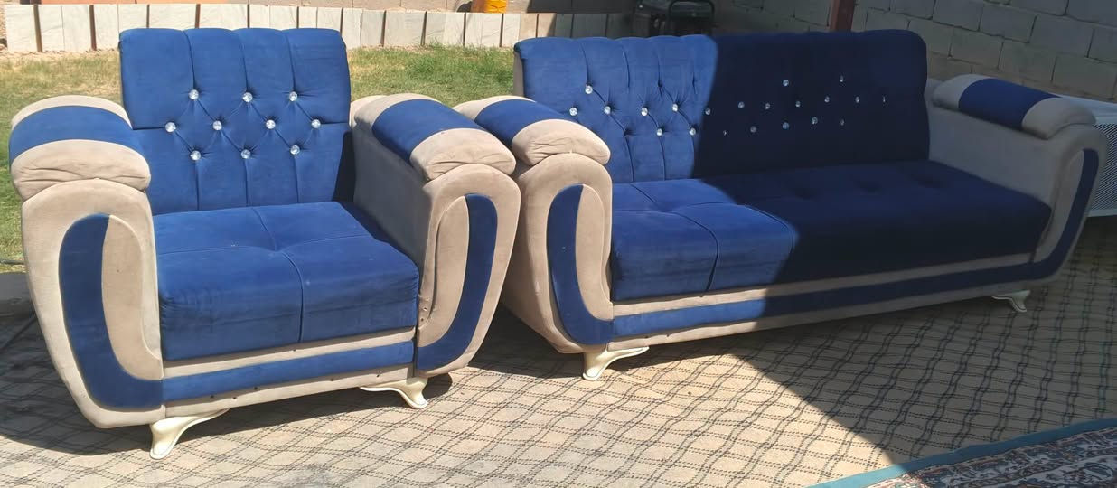 ▪️تخم  9 مقاعد  تسكام
▪️ كلش  نضيف متواجد ماسنجر واتساب

▪️المكان حصوه حي عداي قرب موكب الزهراء

📲 للاستفسار اتصال : ***********
