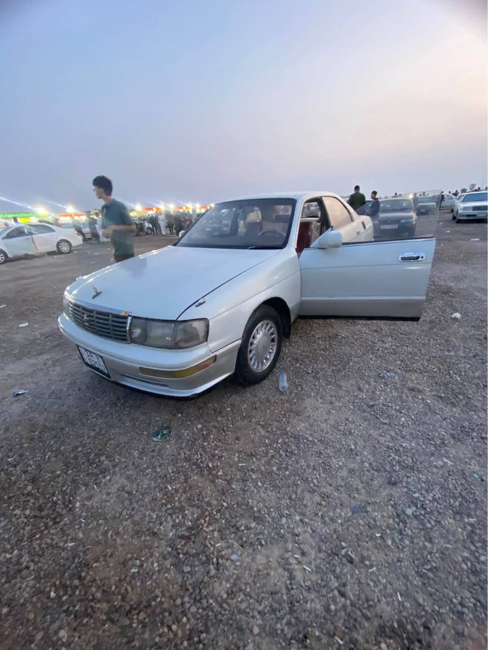 سلام عليكم اخون سياره بطه منفصل كير مكينه خير من الله سياره بسمي سنويه لل 28 ما متعوبه بيه تبديل جاملغ خلفي مشتغلي بل امارات طخم تاير نضيف السياره نضيفه معنه الكلمه السعر 45 وبيهه مجال مكان بصره شارع التجاري رقمي *********** البصرة, العراق
