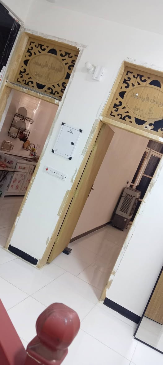 عندي بيت 100 م للبيع
نادر الثانيه
فرع سكله صدام يم مدرسه عز العرب بناء حديث صار  اشهر من خلص.

متكون من هول واستقبال ومطبخ وغرفتين الي يريد شتري اتصلوا ع الرقم ***********
