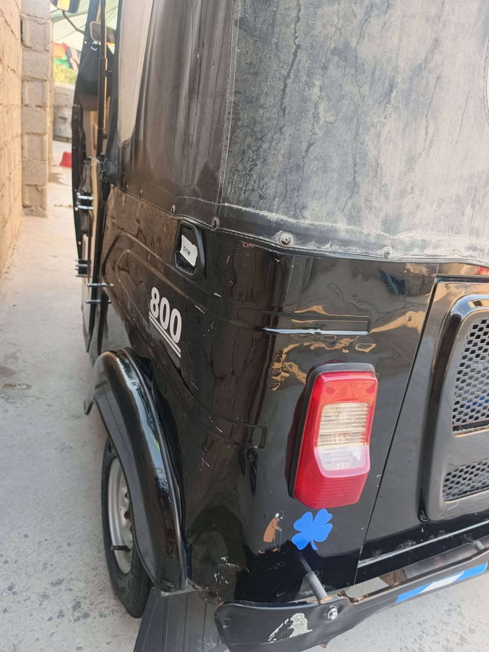 السلام عليكم تكتك ل البيع موديل 22 + شهر  11 رقم و سنويه ثاني يوم احولك بسمي تكتك  بيه طخه قليل خير من الله كامله المكان بغداد المدائن  ما متواجد فيس السعر 9  ملاين و بيه مجال دك و بيك خير و تدلل ***********
