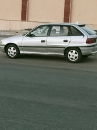 استرا ٩٢ • حجم ١٫٦ • قفل مركزي