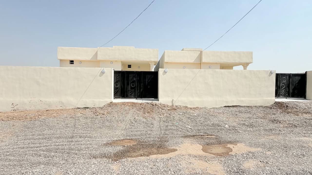 بيتين • ٢٥٠م • مدرسة بالشارع