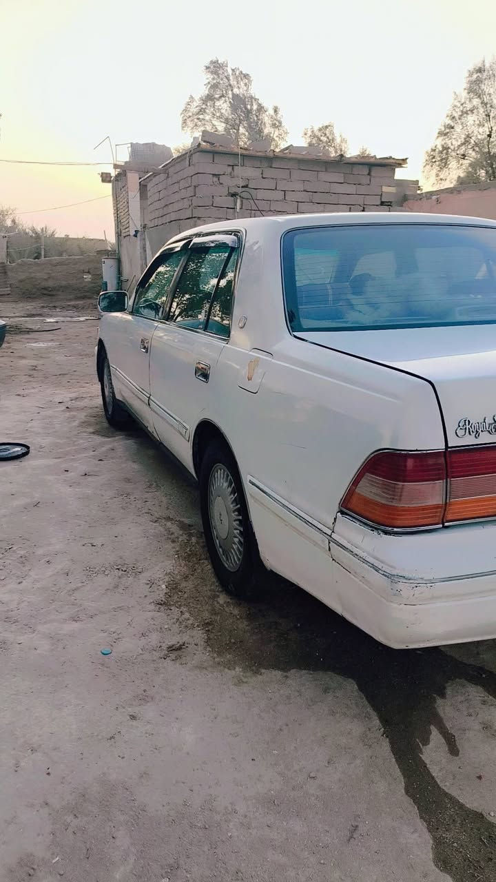 سلام عليكم راس ثور للبيع ايسر بلاد
سياره جاهز من كلشي مكفوله موديل 2000 

بيه ضربه بس من جنطه وخيسات قليله كلشش جوا لباب مال سايق  ولباب ثاني لي يم سايق  بسمي مداور ثاني يوم

السعر 80 وبيه مجال قليل المكان  ناصريه مركز فريحي لل أتصال *********** ول واتساب ***********
