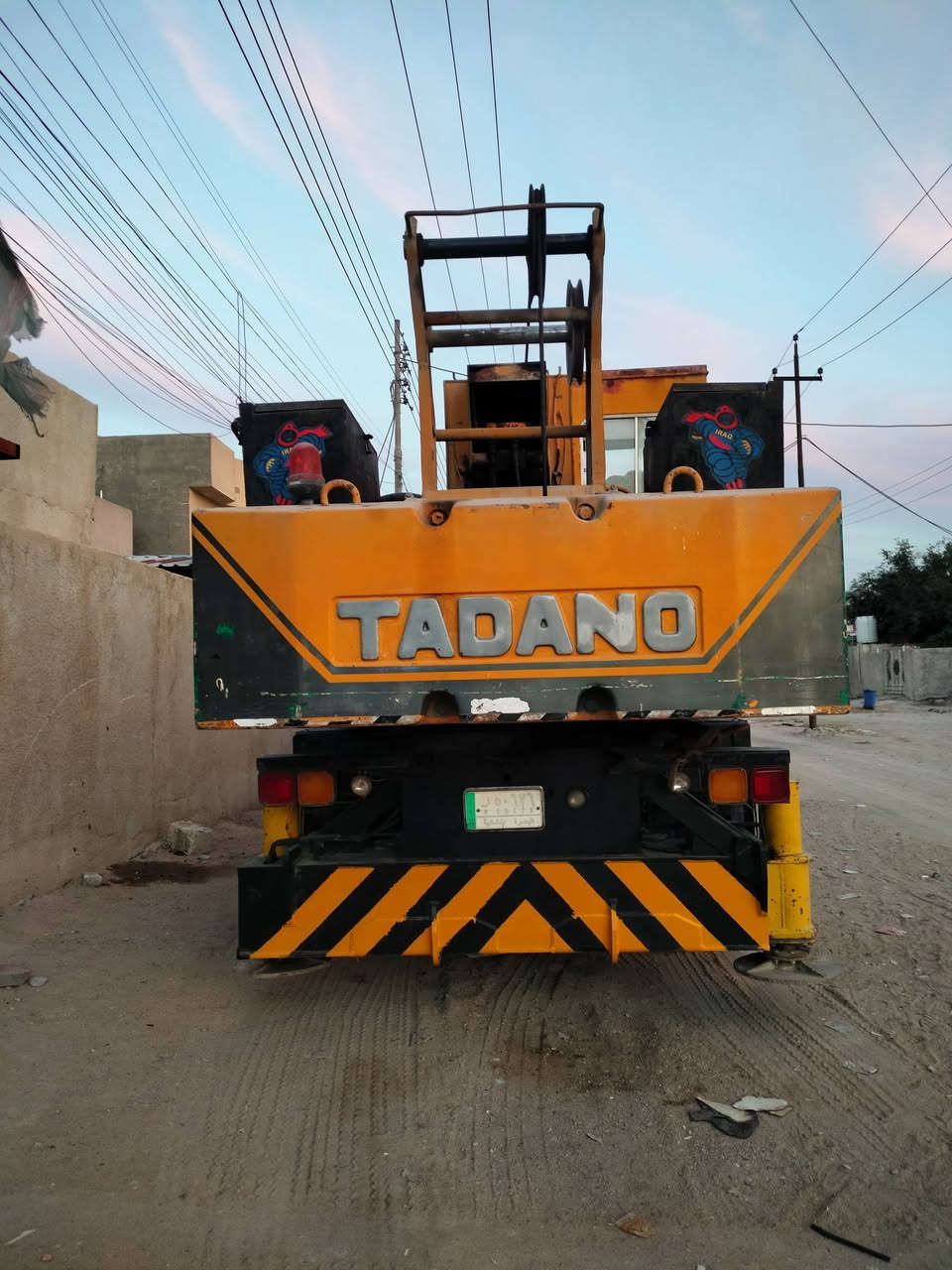 السلام عليكم.. كرين تادانو للبيع جاهر للعمل مكفول من الكسر والفطر مودل 84 وباقي التفاصيل هذا رقمي ***********
