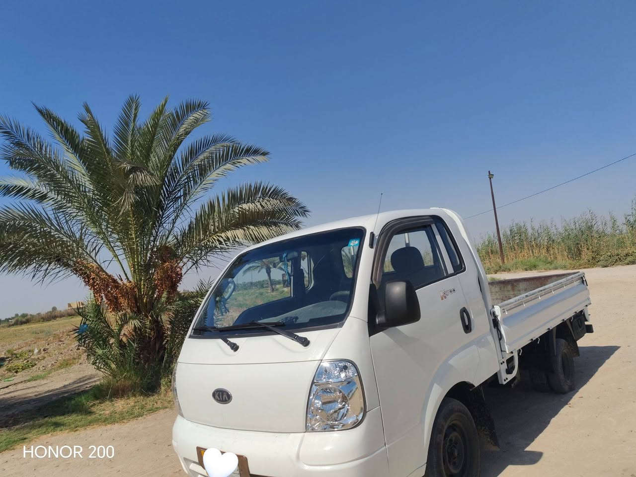 كيه 2012 رقم بابل تبريد شغال بلاديه مكفوله من صبغ وضربه دوسات بلاد
السعر 97 المكان بابل ***********

نص مكتوب في الصور:
- HONOR 200