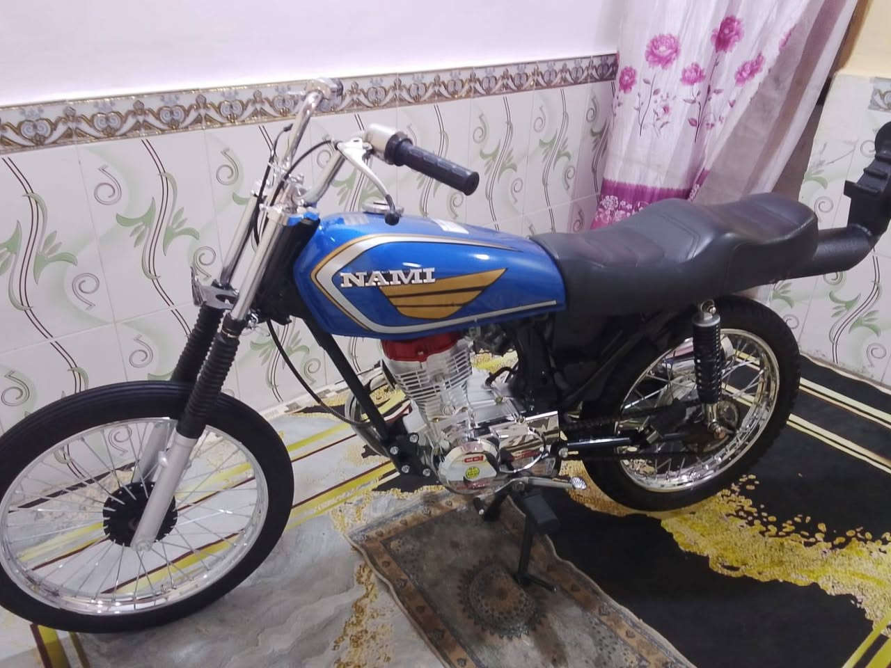 السلام عليكم دراجه ناعمه موديل 27 اوراق سكانر سعر 700 بها مجال العنوان بشر القبله***********
