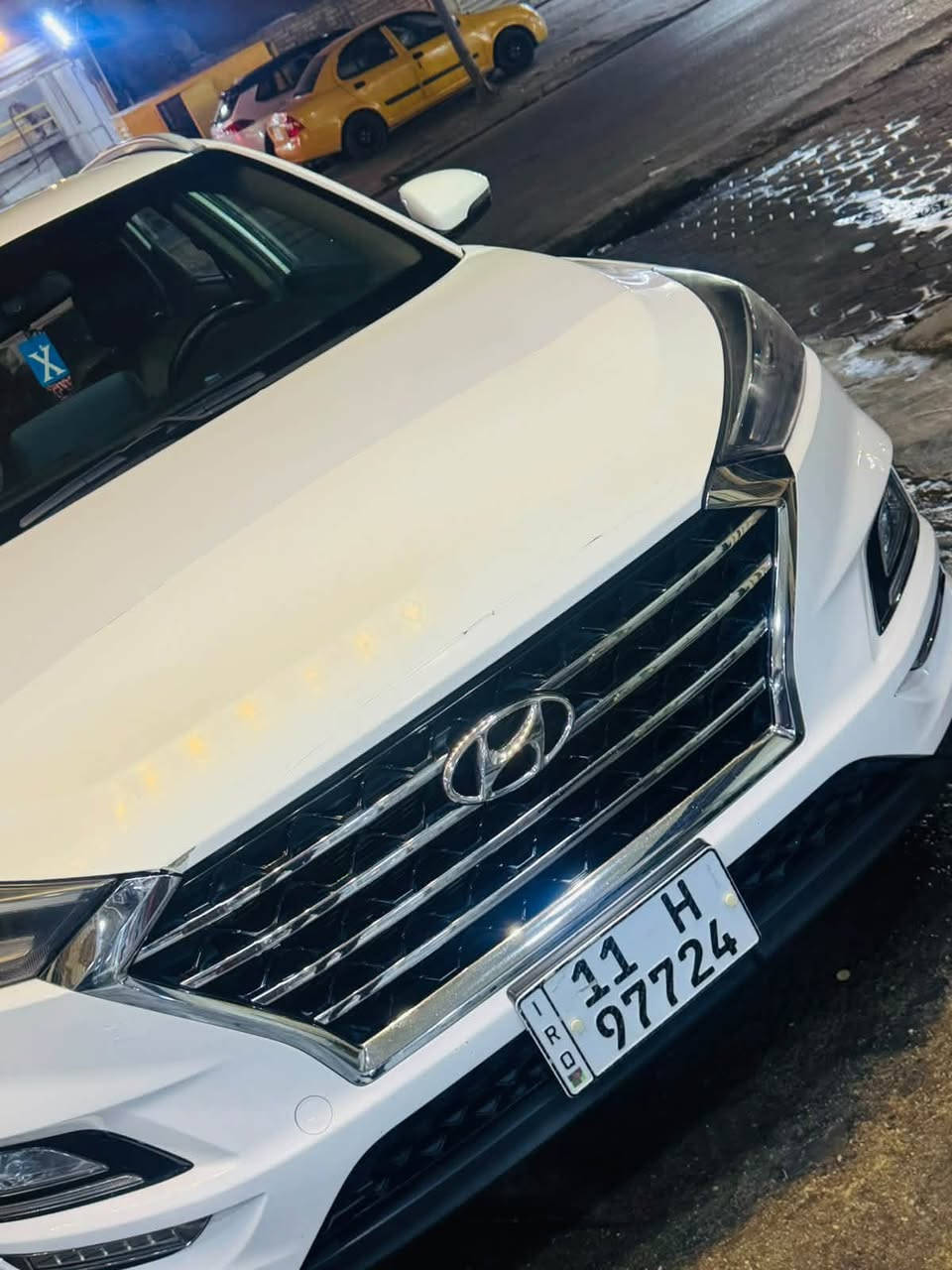 Hyundai Tucson
هيونداي تـوسان2020خليجية
٩ الموقع: بغداد الكرخ
السيارة بأسمي التحويل ثاني يوم
محـرك 2000
ماشية 104 الف 
5 عدسات
• كير أوتوماتيك 
•  مواصفات/ بصمة 
• شاشة+ كامرة + حساسات
• شحن واير ليس
• اشارة ترحيب عند الاقتراب
• 3 وضعيات قيادة سمارت - نورمال - سبورت
والسيارة جاهزة بالكامل مع ملاحظات بسيطة
مكفوله من ضربه 
فقط ملاحظات بسيطه 
السعر 193

بيهة مجال بسيط 
التواصل واتس اب ***********
