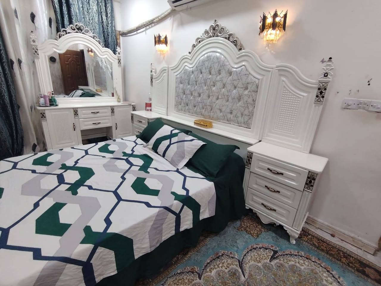 غرفة نوم ١٠ قطع عراقية إستخدام ٦ أشهر البيع سعرها مليون و ٢٠٠ الف مكاني مدينة الصدر الورفلي*********** واتساب
