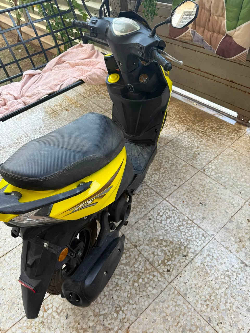 السلام عليكم. دراجه جديده مامستخدمها اسبوع بعدها بوضع زيرو مشتريها قبل 6 شهور ومضمومه مكاني السيديه ***********
