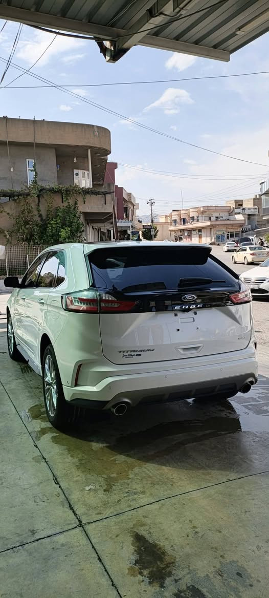 2024 Ford Edge Titanium
2FMPK4K95RBA06573
ماشى ١٨٠٠٠ مايل
مواصفات فول بدون اى نقص
 بنيد مصبوغ بدون داخل
بشرط كل الفحوص
السعر ٢١٠
فقط للبيع
*********** أربيل, العراق
