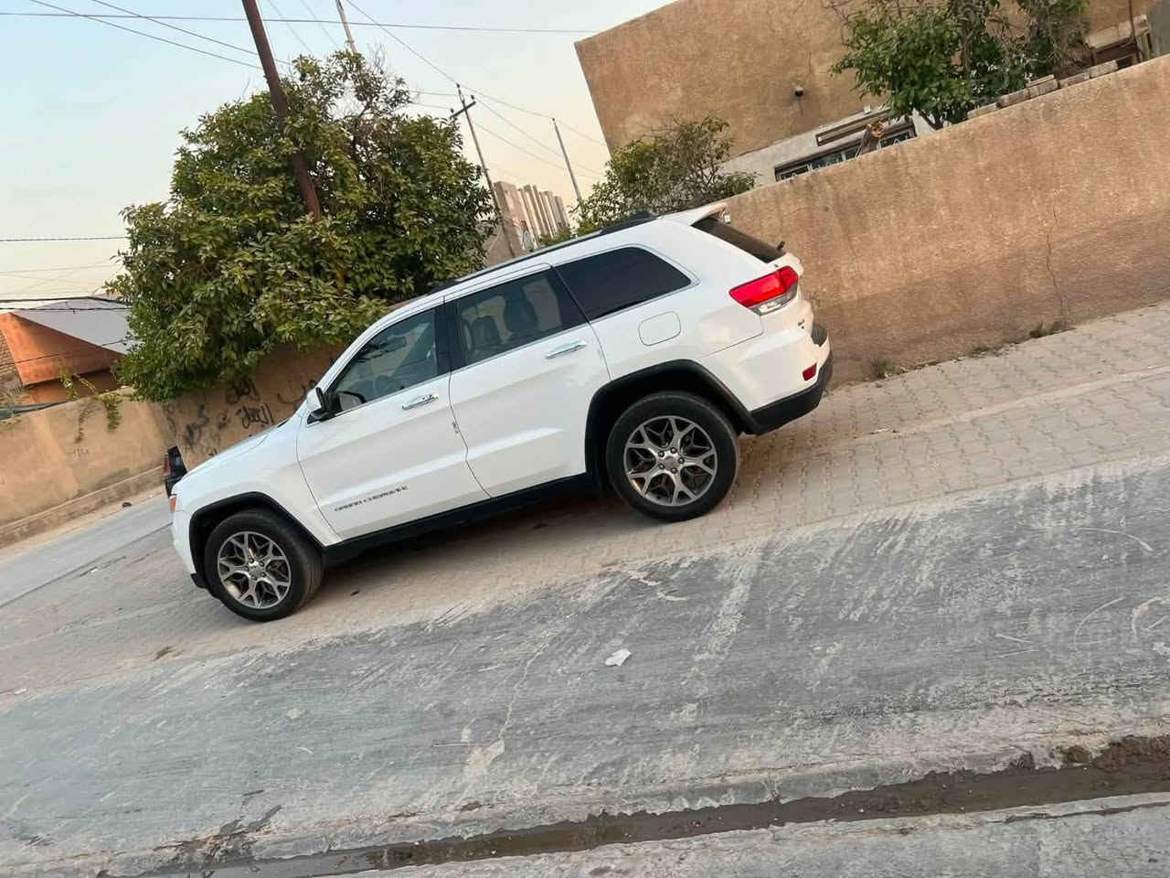 لاريدو • ٢٠١٦ • رقم بابل