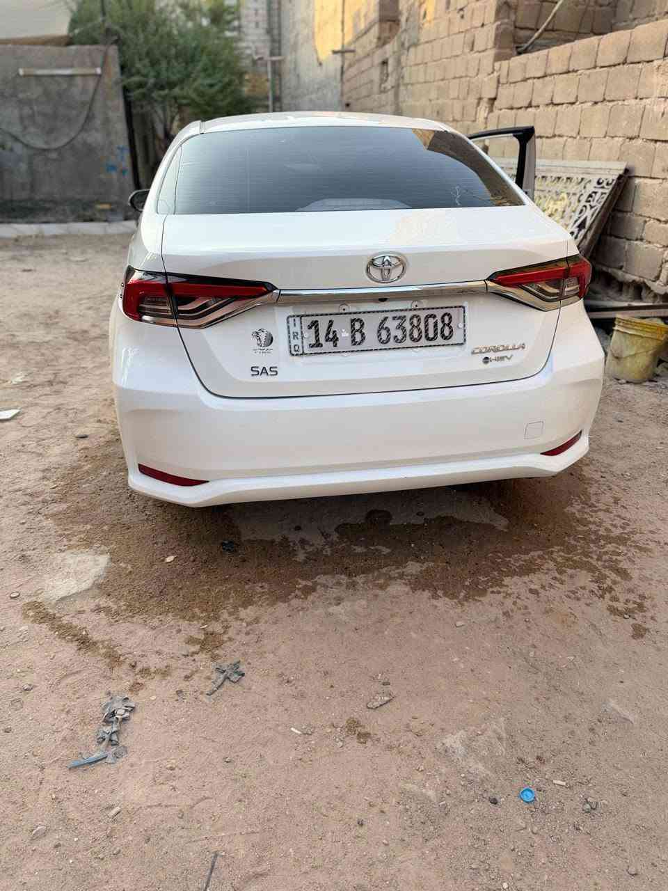 تويوتا كورلا هايبرد موديل 2025 رقم بصره حره فول مواصفات بيها بارد باب جهه اليمنى كفاله عامه ماشيه 23 السعر 147 للاتصال *********** البصرة, العراق
