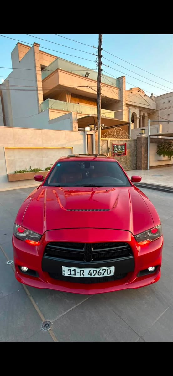 للبيع او مراوس
دوج جارجر SRT8 اصل وبيه طابوكه 5700
وتفرعات SRT
موديل 2013 
حادثها جاملغ وبنيد مبدل نفس الون بدون دواخل
محرك 8 سلندر5700 لتر 
فول مواصفات 
فتحه سقف 
كشنات SRT الكنتارا وجلد وتحكم كهرباء 
دوسات قدم كهرباء 
شاشه جبيره كشن خزن رادار جانبي 
السياره فول فول مواصفات للاخير
عليها تفريغ داون بايب واكس بايب ودبات hpwer بوابات ريمونت 
وعليها فلتر هواء رياضي نوع  K&n 
السيارة جاهزه لاخر حبايه ..
عليها عدسه عين الشيطان  ومنضومه زنون عالي ناصي وعليها وسقف روز رايز حته الفتحه بيها انارة 
ماشيه 99 الف ونظيفه جداً 
رقم بغداد . تحويل مباشر . 
مكان السياره السيدية 
*********** 
السعر 157 وبيها مجال بصيط
