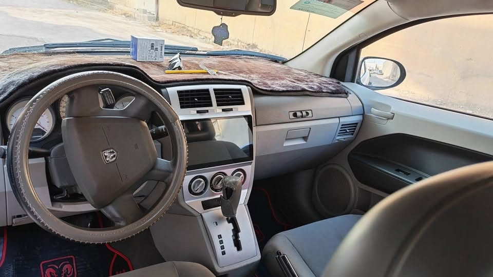 دودج كاليبر للبيع العنوان اربيل
موديل 2007 . 

ح

محرك 2.0 مرغوب . فول مواصفات عدا الفتحة مواصفات ◀️ sxt 

ناقل حركة اوتوماتيك .

استيراد من دوووون حادث كلييين ،،🔥 مابيها قطرة صبغ بيها ملاحضات بسيطة على الگشر مكفوووولة .

مكفولة من حادث و الايرباگ والشاصي كلة سليم  .

ثلاجة داخلية .

تايرات 4 جدد .

باتري جديد .

راديتر وولفات حماوة جديد ادامة قبل الصيف .

فيت بام جديد نوزلات جدد .

صدر امامي جديد مع درايم شفتات جدد .

صدر خلفي نضيف .

تبريد ثلج❄️ تدفئة نار 🔥 .

سنوية الى 32 .

فحص وهزة جديد رقم سليمانية .

تحويل ثاني يوم .

السيارة نضيفة مال جناي ادامة 

وسعر ٦٩ موبيها مجال بسيط . 

واتساب👇🏻

***********
