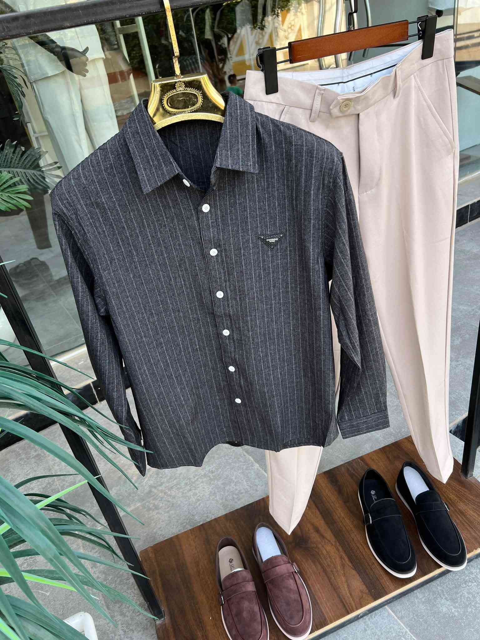 جديد🌾🍁
قميص خامه موهير من ماركة بنزو 💯
قياسات S_M-L-xl-xxl-
بنطرون ريكلر 30-31-32-33-34-36-38

حذاء 40-41-42-43-44-45

العنوان ديالى بعقوبه رگة حجي سهيل
#قميص_بنزو #بنزو #قمصان #قميص #قميص_رجالي

#جنز #ازياء #رجالي #شتائي #العراق #احذيه #الكسندر #جنط_ماركات_ديور_شانيل_نظارات_عدسات_عطور_جناط_كويت_سعوديه_البحرين_قطر_عمان_للتواصل
