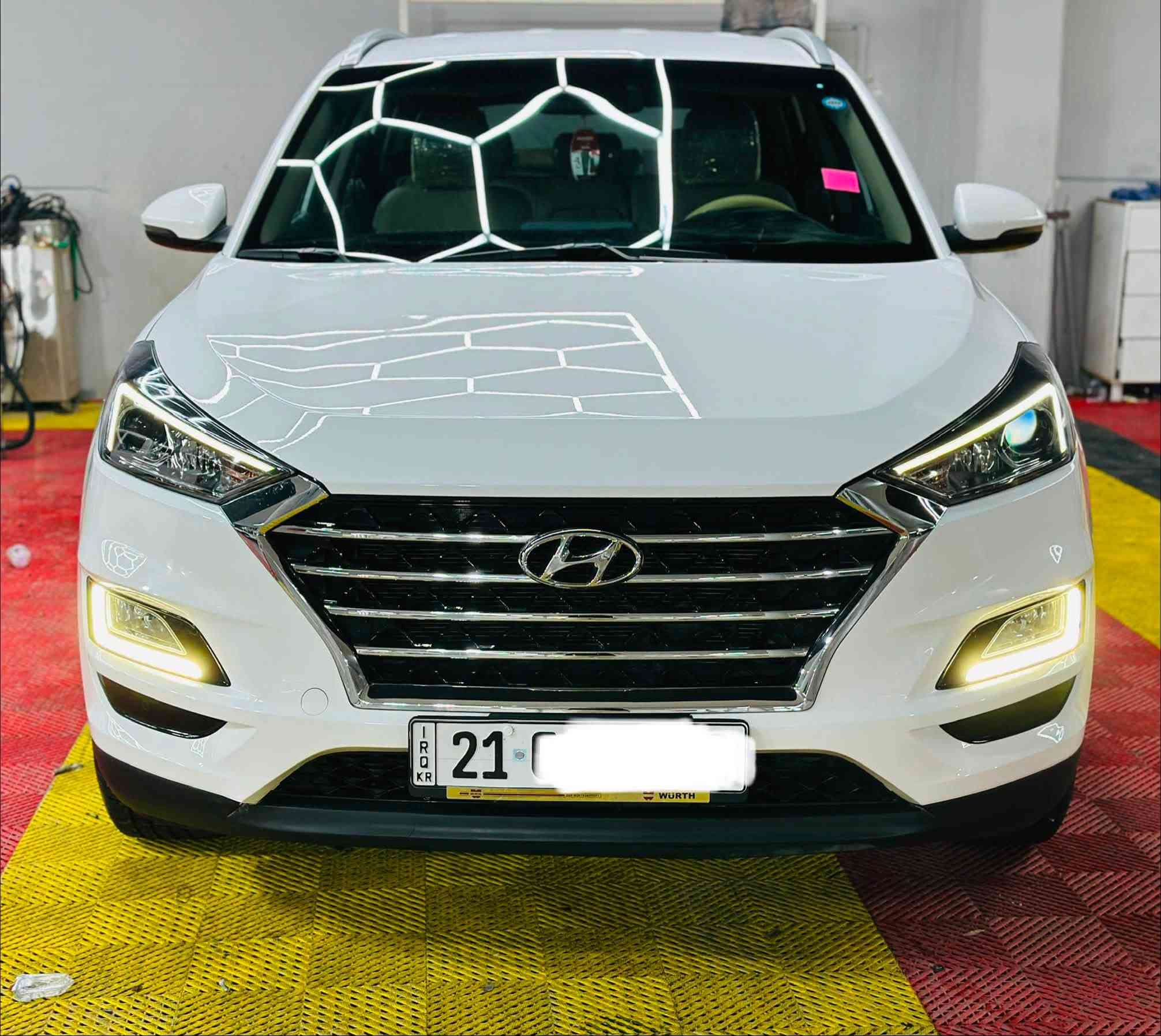سلام عليكم هونداى توسان للبيع سياره موديل 2020 كورى اصلى سايد بريك بل رجل سياره قطعه نادره من توسان حيل حلوه باقيه على نضفاتهه مال بيت ماشيه 85 الف حقيقى فقط محرك و كير مكفول كفاله عامه سياره كفاله عامه من بارد صبغ تبديل من حالوب مكفوولل كفاله صور سونار بل منشور محرك الفين دوش سياره خليجى صفر شركه گاصد سبير مانازل بصمات اثنين موجود مواصفات بصمه بصمه ابواب تحكمات انضمات قياده كامره دواره حساس امامى خلفى اريل GPS بلادى شاشه بلادى ابل كار بلى كشنات جلد كشنات اثنين كهرباء دوسه بلادى يدات نيكل شاحن لاسلكى اشره بل مرى مرى شفط لايتات دبل لد لايت خلفى لد جوه مرايه بيهه لد كلوب  فووللل اخير ماعده بنورامه رقم سليمانيه جديد بسمنه سعرها 205 بيهه مجال للشراء و كلشى اكو بل سوك مكانى قضاء كلار اتصال *********** واتساب بيهه

