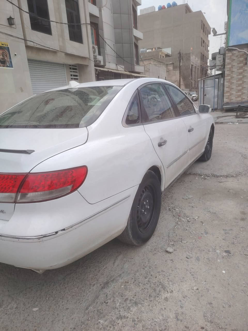 ازيرا • 2008 • محرك 2700