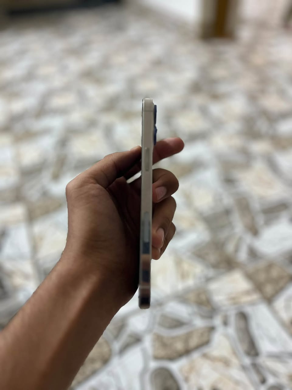 آيفون ١٢ برو ماكس • ٢٥٦ • ابيض