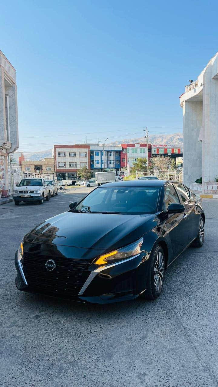 نيسان التيما 2024 SV شكل جديد
بنيد صبغ و جاملغ كلير امريكي
السعر : 146 بيها مجال
عداد المسافة : 52 الف ميل
ايرباگ ستيرن راجع سستم
حجم المحرك : 2.5L ( 4,سلندر )
المواصفات : SV. 
‏‎بصمة ابواب 
‏‎بصمة تشغيل 
‏‎ شاشة
اوتو هولد :    Auto Hold
اوتو ستارات : Auto Stard 
اوتو ستارات : Auto Stop‎
رادار امامي (تحديد مسار)
‏‎رادار جانبي (نقاط عمياء)
نظام : Eco
نظام : Normal
نظام : Sport
تحكيم ستيرن 
كشنات كهربائي
تبريد لمس
بكلايتات LED
ويل كروم
سيارة شرط ترقيم محافظات شماليه
اتصال او واتساب: ‭***********‬
اتصال او واتساب: *********** أربيل, العراق
