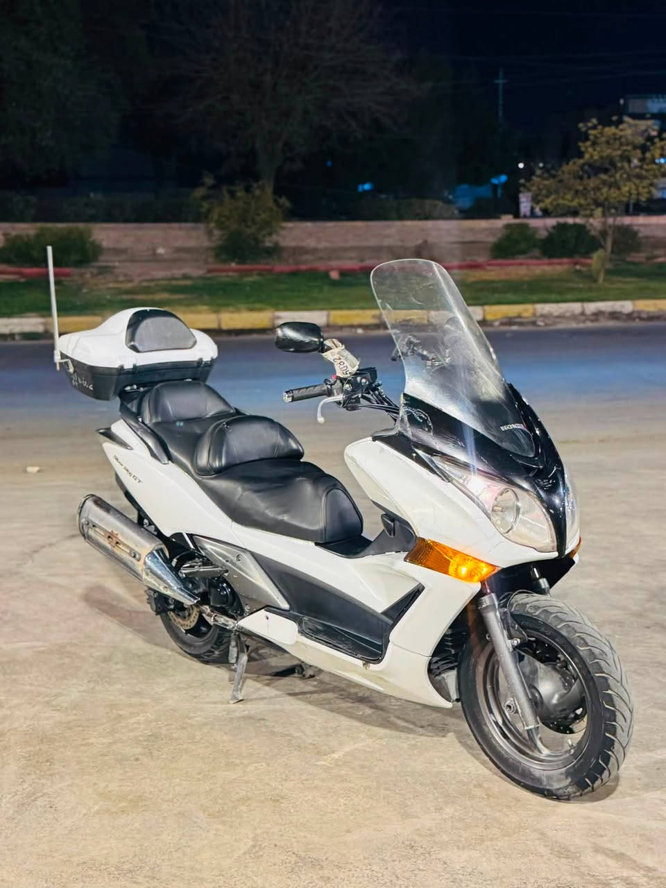 السلام عليكم سلفر ونج GT600دراجةً فول مواصفات كفالة عامة دراجة نقصهة بصيط بس جاملغ  دراجة شلعة بطناش نضام اي بي اس 

دراجة خير من الله تدفئة يدات  دهن دراجة مكي مولي بانزين فقط محسن ادير 

السعر خاص 🤍❤️‍🔥

عنوان بغداد الدورة📍📍

دراجة مداريهة للاخير شراي يتصل 

***********📞
