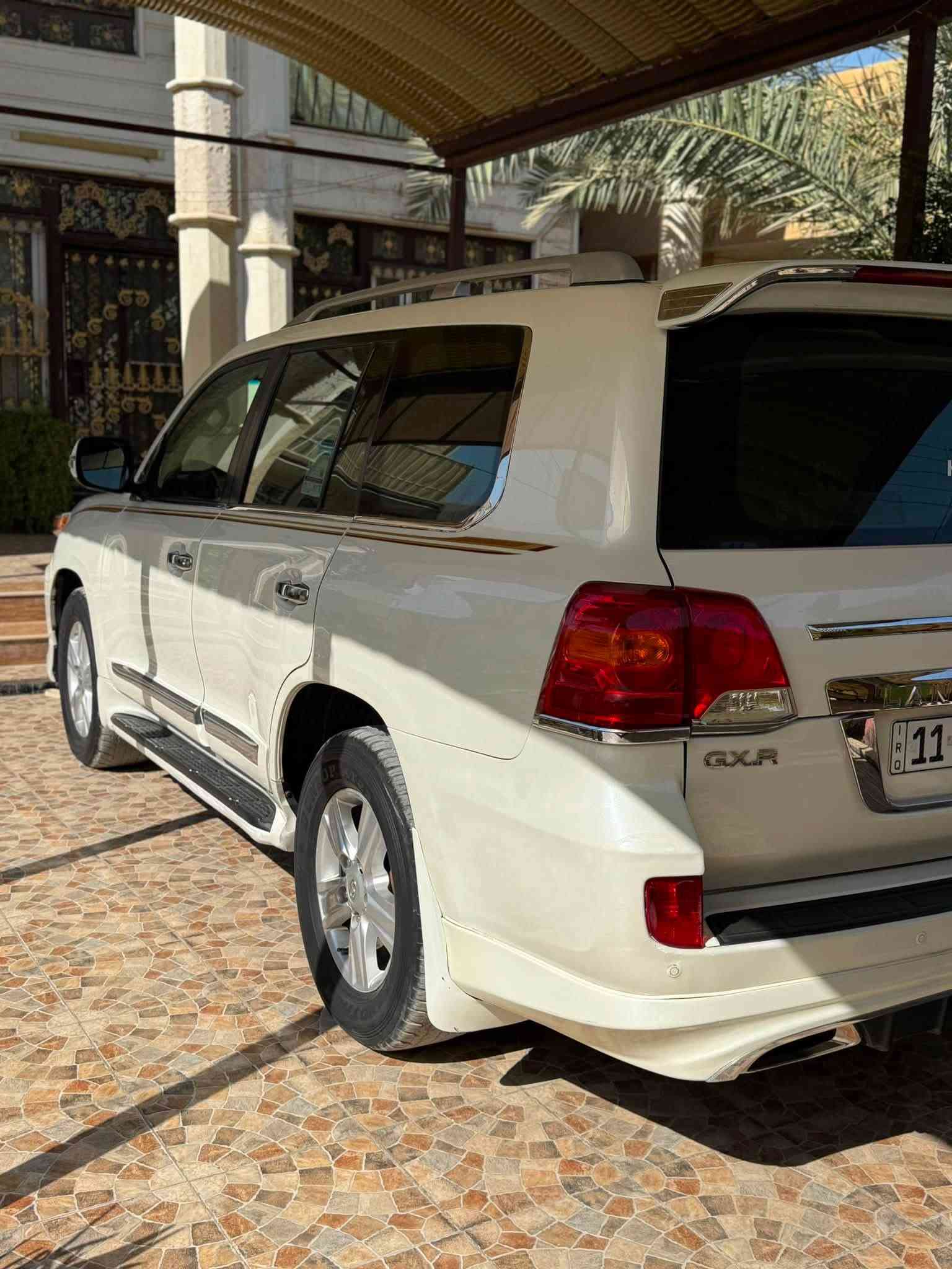 السلام عليكم لأندكروز موديل 2015
محرك4600 V8
رقم بغداد بسمي تحويل ثاني يوم  
مكفوله كفاله عامه من صبغ والتبديل والفتح
فول مواصفات
بصمه تشغيل
بصمه أبواب
أشارت ترحيب
تشغيل عن بعد
مري شفط
فتحه سلايت
كشنات جلد اصلي
كشن كهرباء 
جام تصعيد تنزيل عل ريمونت
8 ايرباك
3قطع تبريد
ثلاجه
مري قلاب
كامره
شاشه امامبه
حساس أمامي
حساس خلفي
وباقي مواصفات المعروفه
ماشيه 95 الف حقيقي
السعر 36500 يعني 3شدات 65ورقه
 بيها مجال
للإستفسار اتصل
***********
مكان السياره بابل حله
