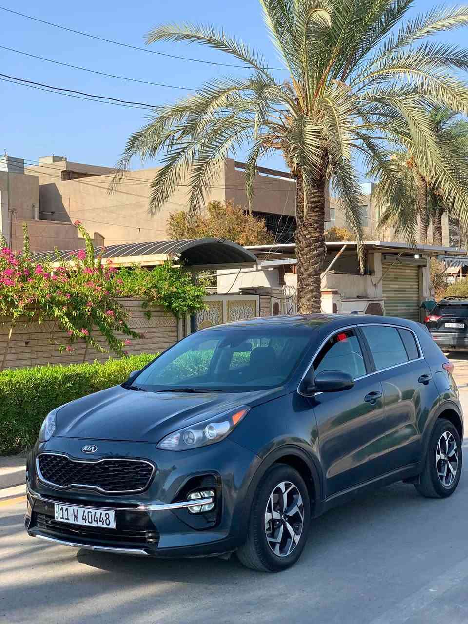 كيا سبورتج موديل 21 رقم بغداد باسمي ماشيه 57 السياره بيه بنيد صبغ وجاملغ مبدل اصلي بدون صبغ فقط السياره جاهزه كير مكينه صدر تبريد كله كامل السعر 139 ورقه وبيه مجال بسيط 
*********** 
***********
