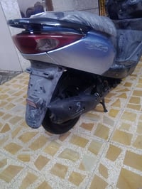 دراجه بريز البيع خير من الله مانقصه شي كهرباياته شغاله دراجه ناعمه شلع...