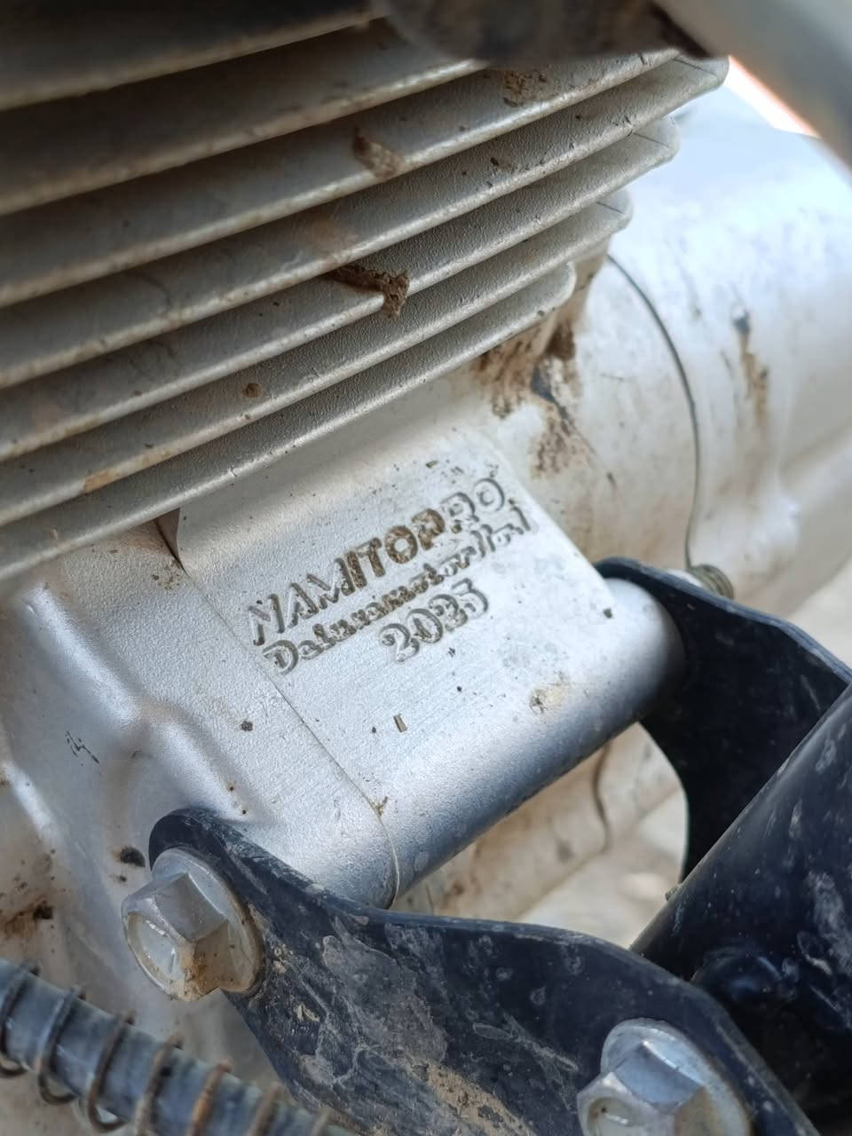 دراجه للبيع نامي برو موديل 2025 5نمر مكينة 150cc مكينه كبس مافتوح دراجه حلو نضيفة بس اريد ايدامه اشوية يريد خلي يتصل عل هااي رقم وسعر خاص ***********
